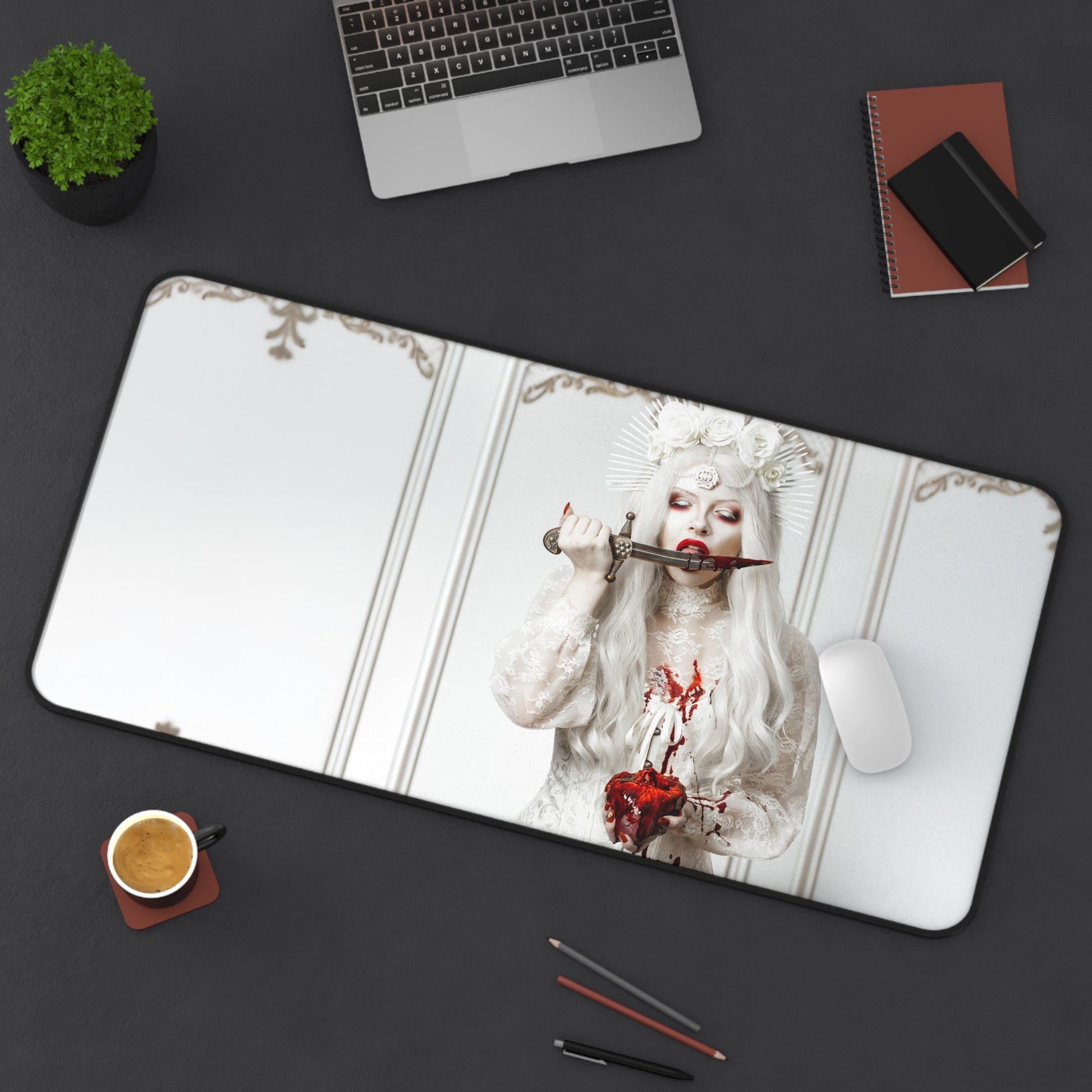 Queen of Carnage - Desk mat